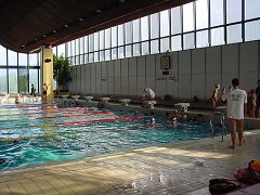 Fedett Uszoda